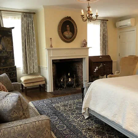 Inn By The Bandstand A Boutique Hotel-2