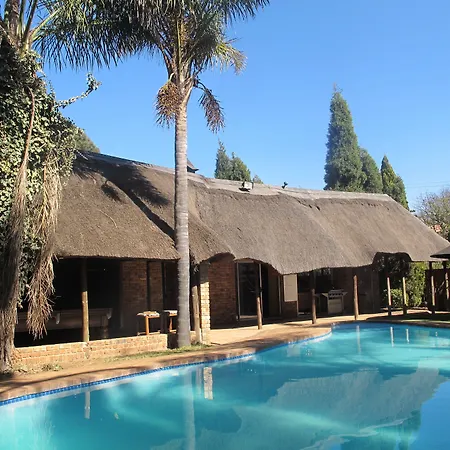 Aero Guest Lodge-2