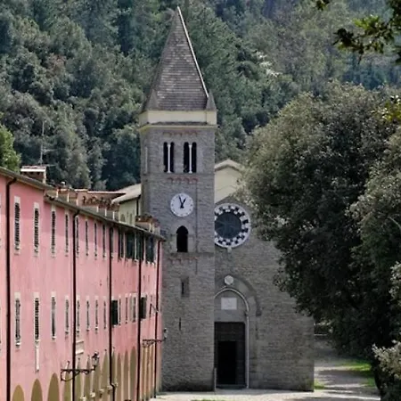 Santuario Ns Soviore Cinque Terre-2