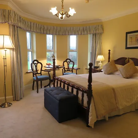 Brook Manor Lodge-2
