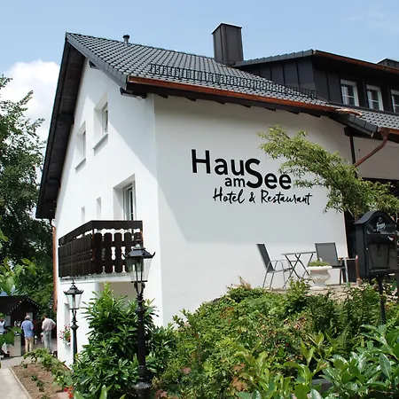 Das Haus am See-3