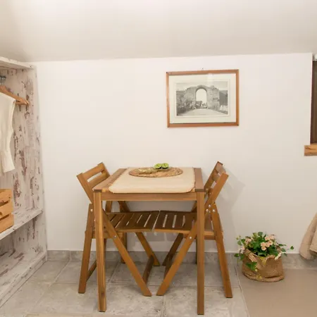 B&B Adama-2