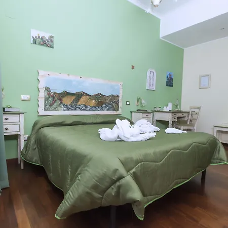 Stupor Mundi Bed And Breakfast-2