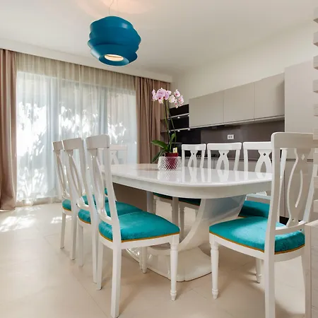 Boban Luxury Suites-3