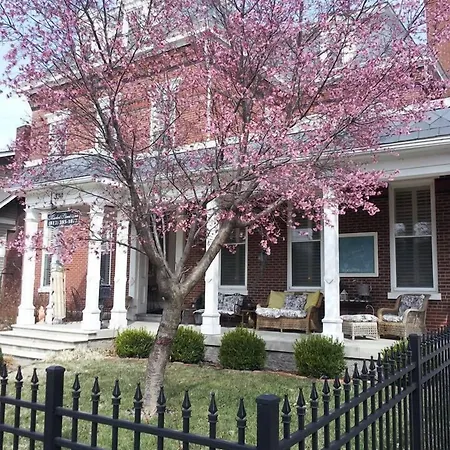 Market Street Inn Bed And Breakfast-3