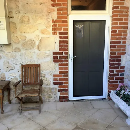 Arundels Boutique Accommodation-3
