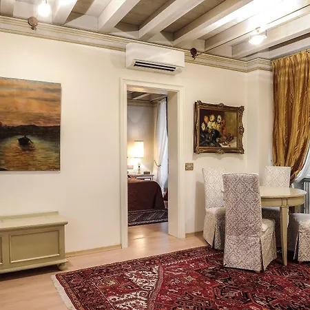 La Corte Di Giulietta-2