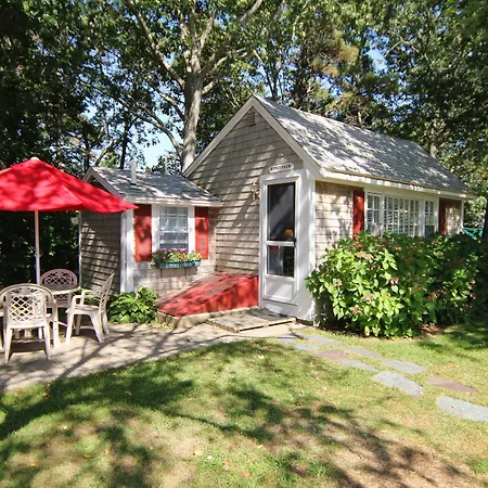 The Tern Inn Bed & Breakfast And Cottages-3