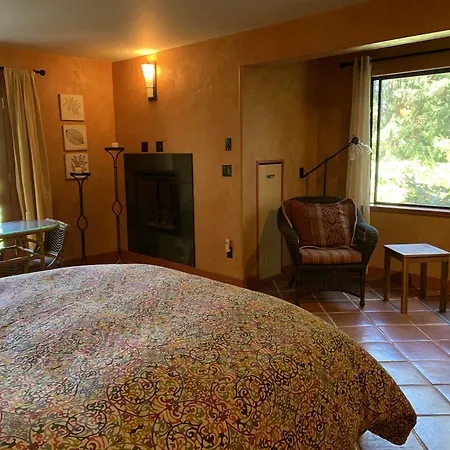 Salt Spring Carriage House B&B-2