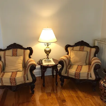 The Century House Bed And Breakfast Ottawa-2