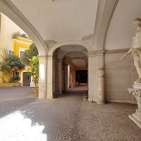 Trevi Rome Suite-3