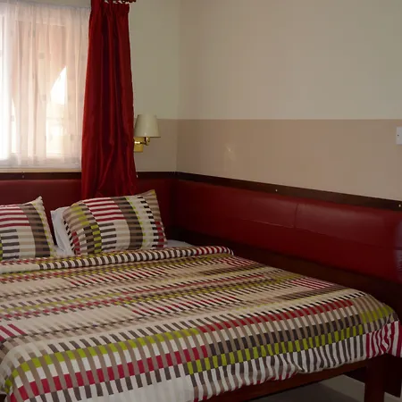 Kunta Kinte Hotel-3