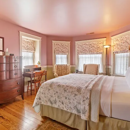 After Eight Bed And Breakfast-2