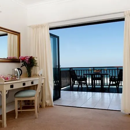 Fairlight Beach House-3