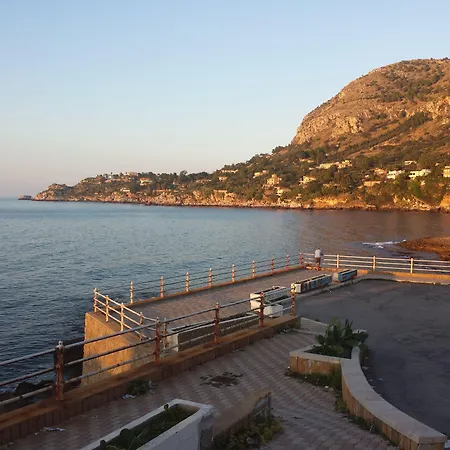 Bed And Breakfast Marina D'Aspra-3