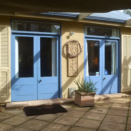 Athelney Cottage-2