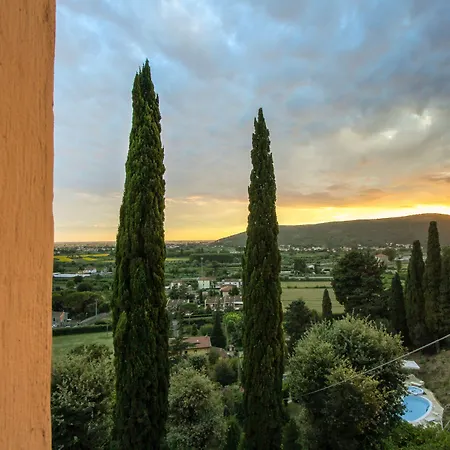 Villa Alta - Residenza D'Epoca Con Piscina-2