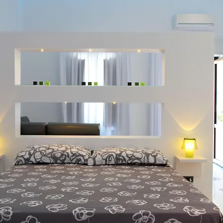 La Bella Trani - Suites And B&B-3
