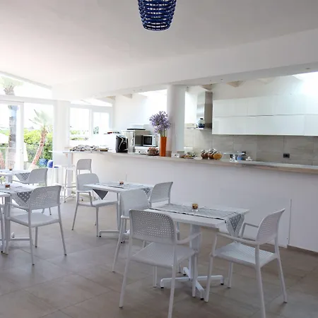 La Bella Trani - Suites And B&B-2