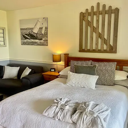 Quarrystone House B&B-3