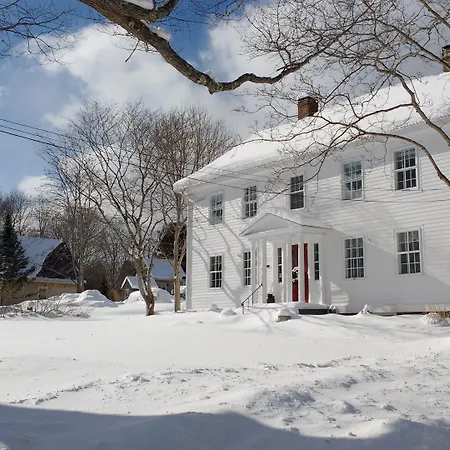 Grand Oak Manor Bed And Breakfast-2