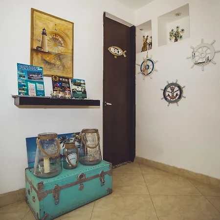 Summer House Inn San Andres-3