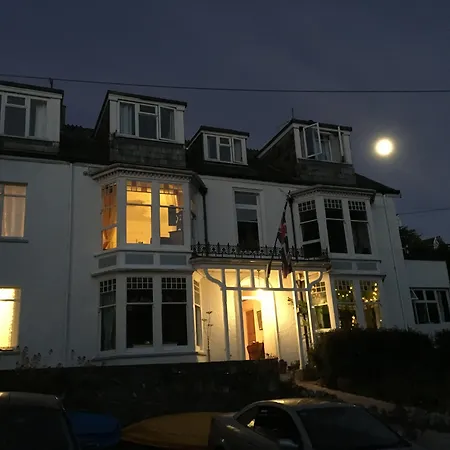 Newberry Beach Lodge-3