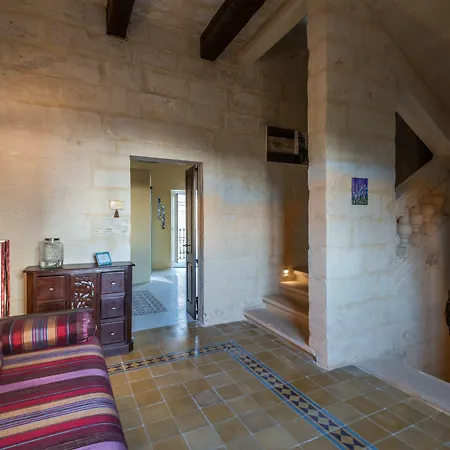 The Stonehouse-3