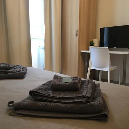 Romano Rooms-2