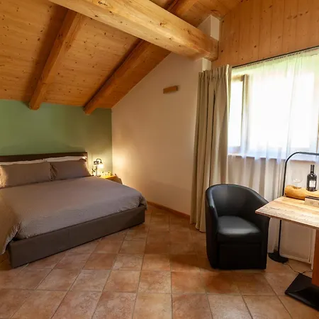 Chalet Chapeau Rar-3