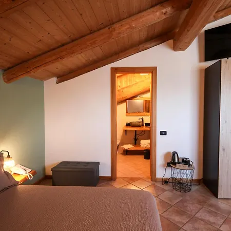 Chalet Chapeau Rar-2