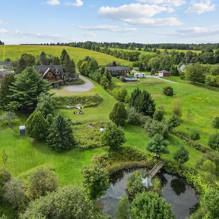 Hébergement La Maison en Bois Rond-2
