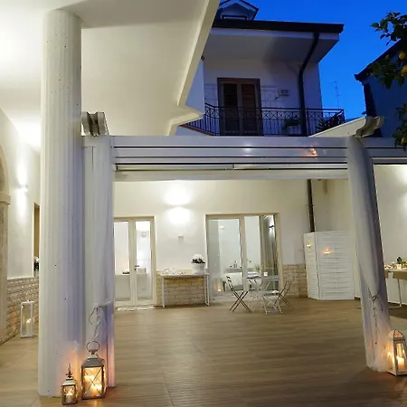 FEMily B&B Bed&Breakfast di Puglia in - Bari-3