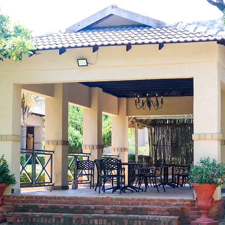 Thaba Legae Guest Lodge-3