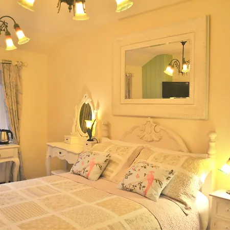 The Firecat Country House Guesthouse-3