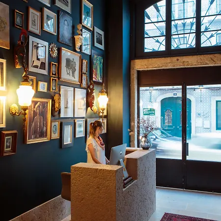 Dear Lisbon - Gallery House-3
