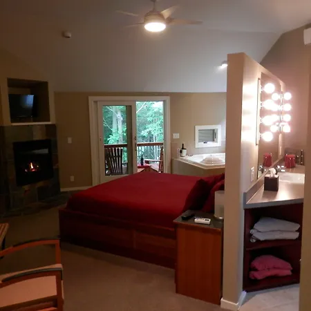 Pigeon Creek Inn - Adults Only-2
