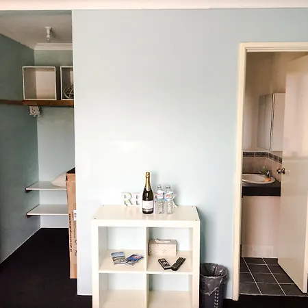 Caversham B&B-2