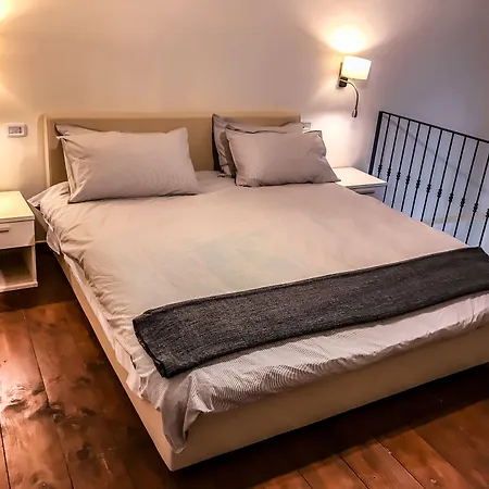 Daybreak B&B-2