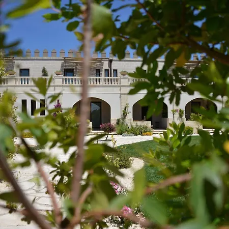 Le Scuderie - Castello Monaci-2