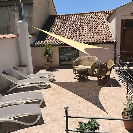 Reginelena B&B-2