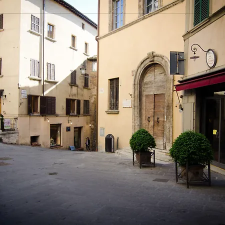 Dimora Dell'Erbe Rooms-2