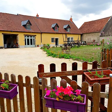 Datcha Bourguignonne, Chambres&Gîte-3