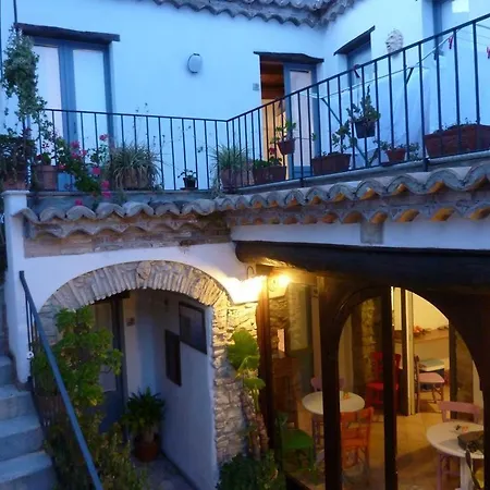 B&B Amphisya-2
