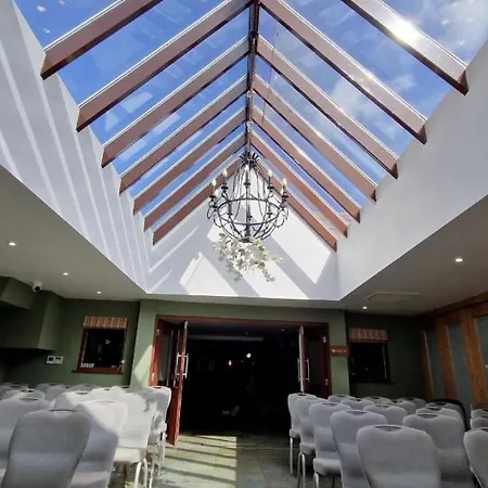 The Red Lion Hotel-2