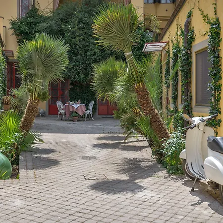 Drom Florence Rooms & Apartments-2