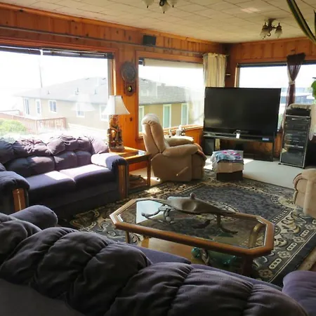 Breyhouse B&B-2