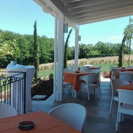 villa Resort Tre Castelli-2