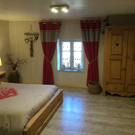 La Ferme de Là-haut B&B-3