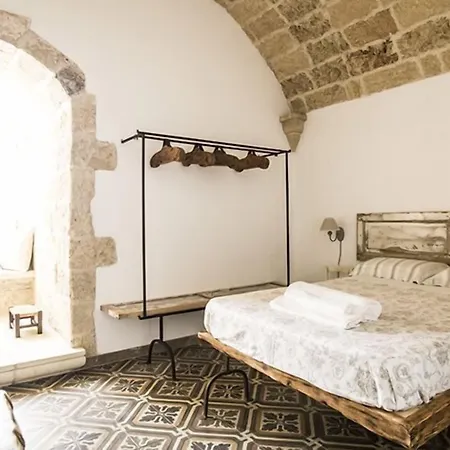 Corte di Bonifacio Typical Bed&Breakfast-2